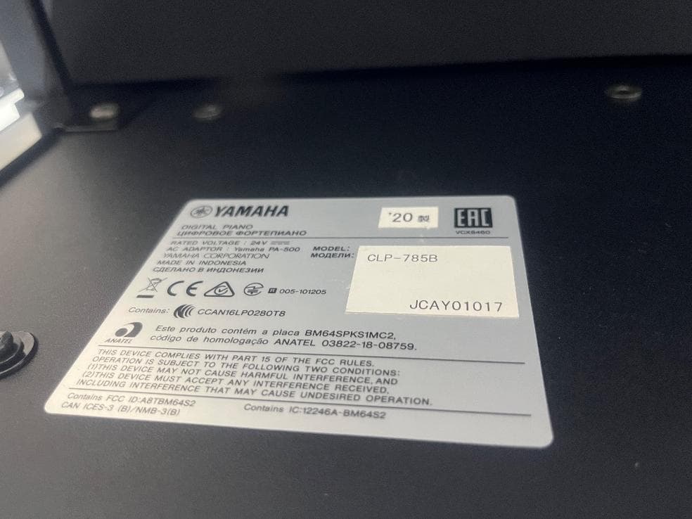 Yamaha Keyboards Digital Pianos 90023 Clp785B 20