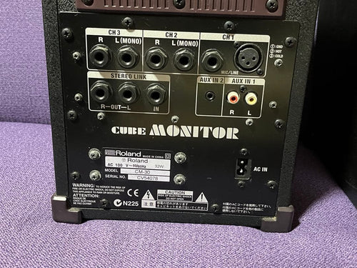 Guitar Amplifier Roland Cube Cm-30 2