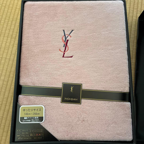 Yves Saint Laurent King