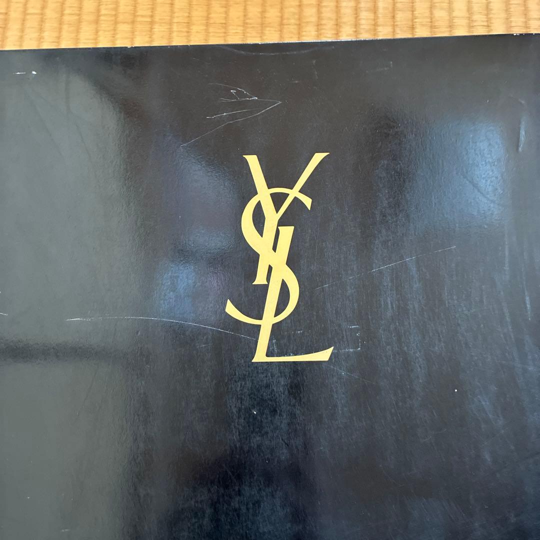 Yves Saint Laurent King