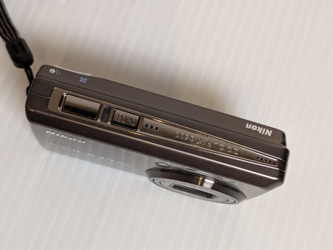 Nikon Compact Digital Cameras Coolpix S600