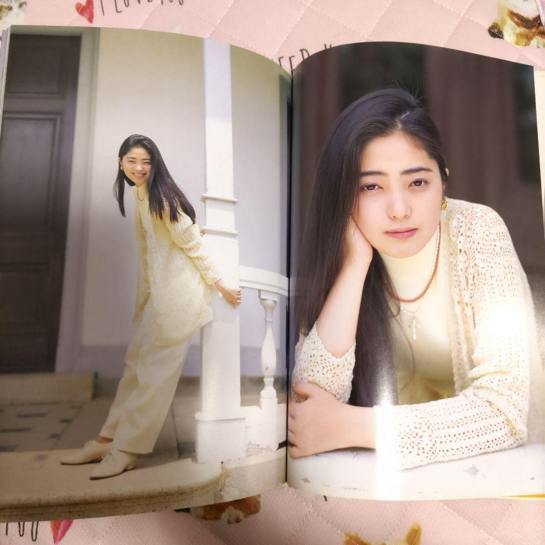 Talent Photo Book 1St /17
