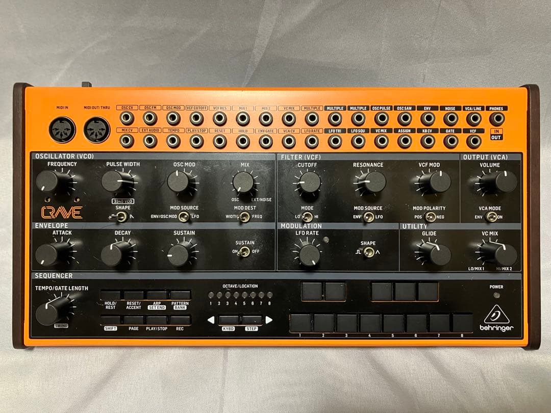 Behringer Analog Synthesizer Crave