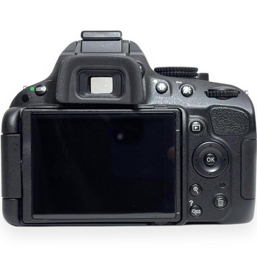 Nikon Digital Slrs D5100 18-55 Vr