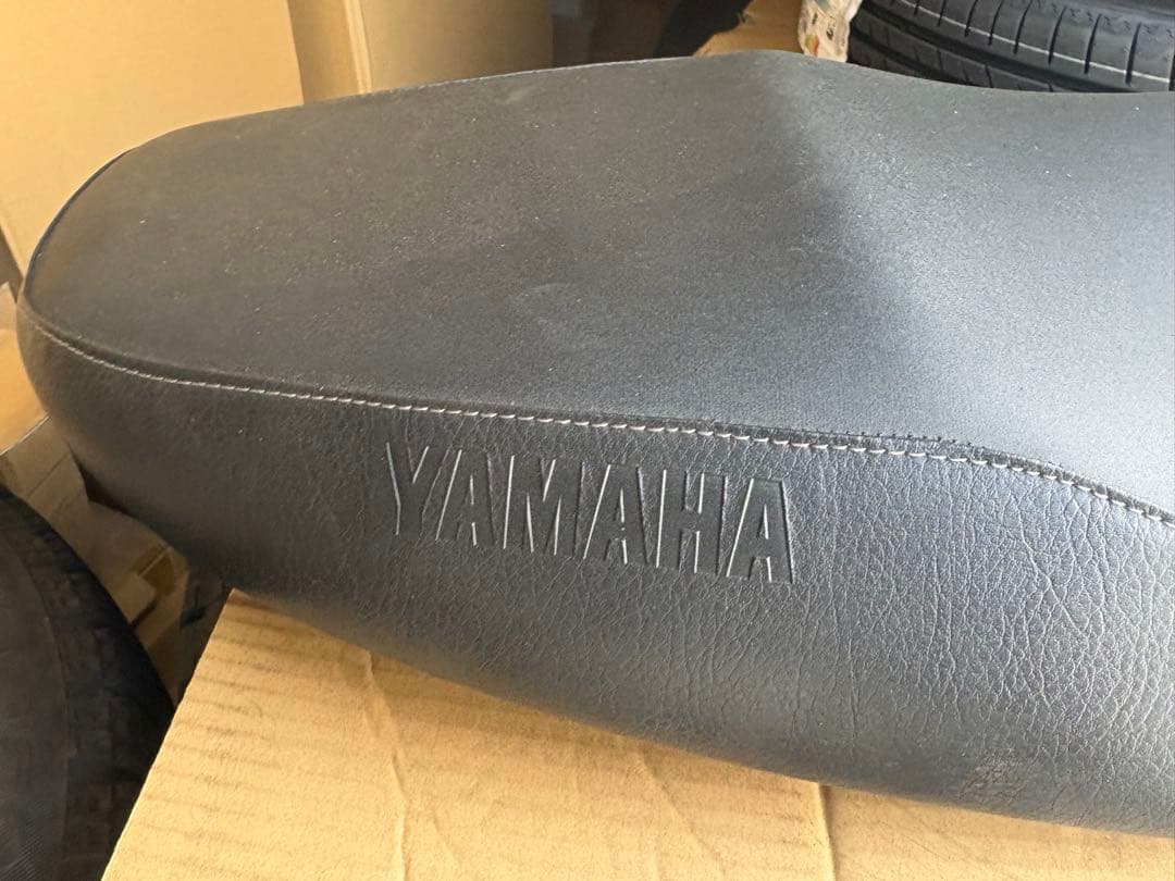 Yamaha Seat