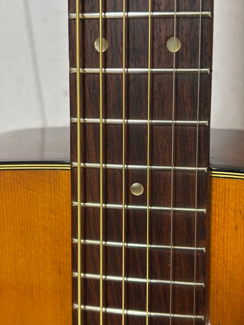 Yamaha Acoustic Guitars Fg-200
