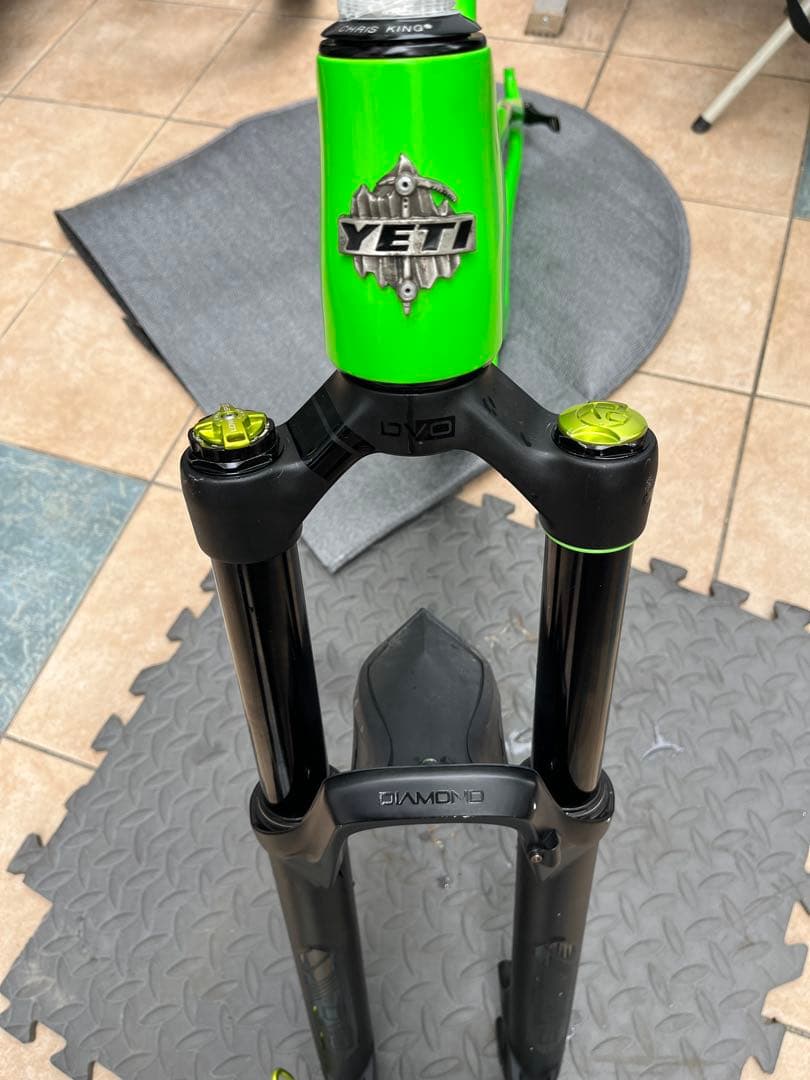 Yeti Mountain Bike (Mtb) Sb6C Xs Size Dvo