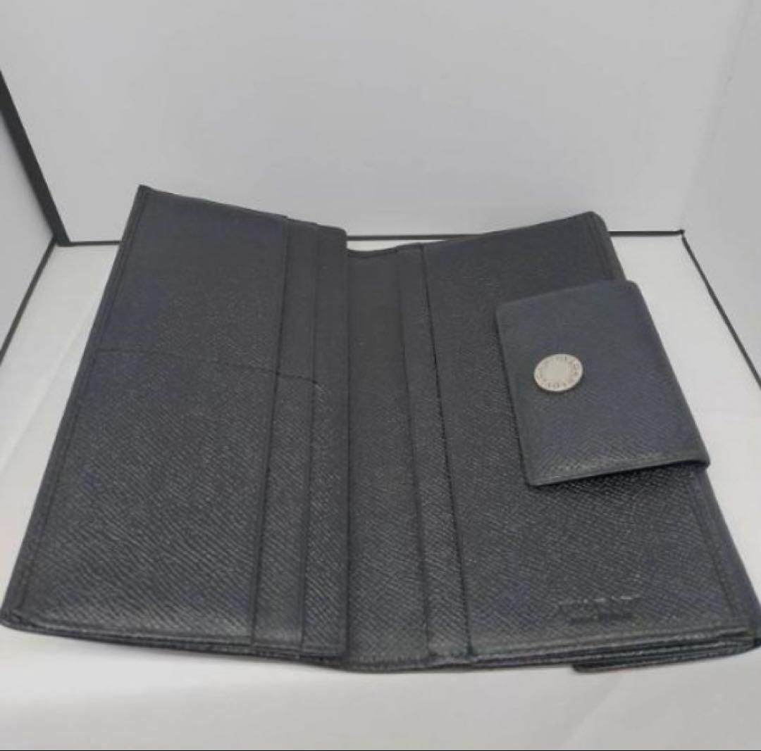 Long Wallets