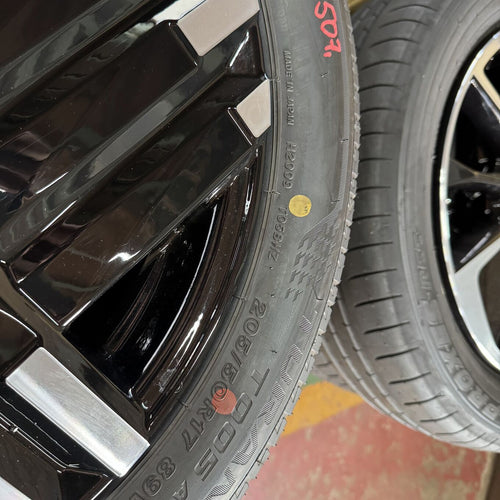 Nissan 17 Inches Bridgestone 205/50R17 #507S40325