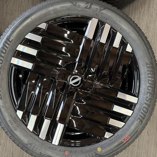 Nissan 17 Inches Bridgestone 205/50R17 #507S40325
