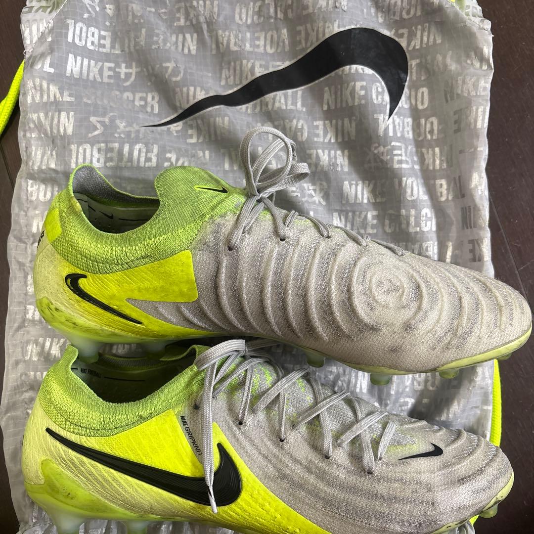 Nike Soccer Cleats Spikes