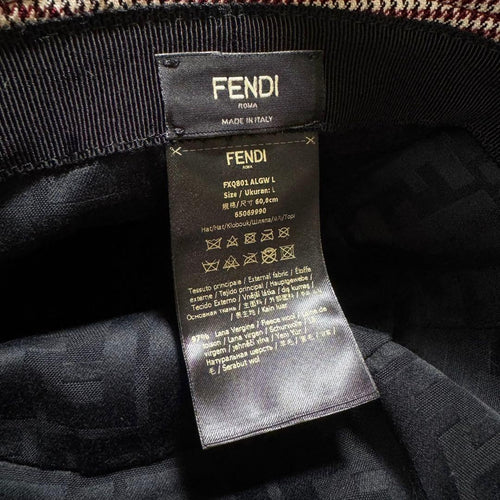 Fendi Bucket Hat O Lock