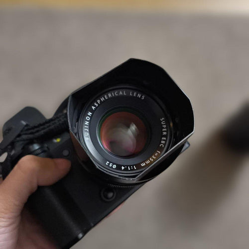 Appareils photo à objectifs interchangeables sans miroir Xt5