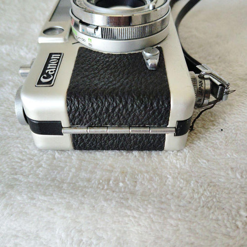Canon Compact Camera (Film) Ee17