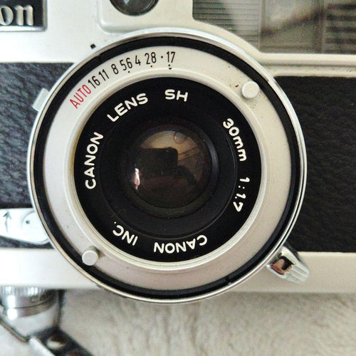 Canon Compact Camera (Film) Ee17