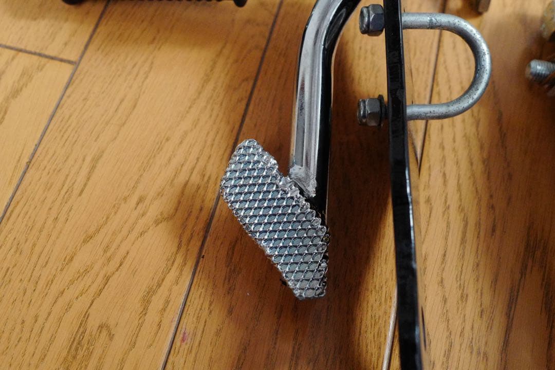 Steps Pedals Sr400