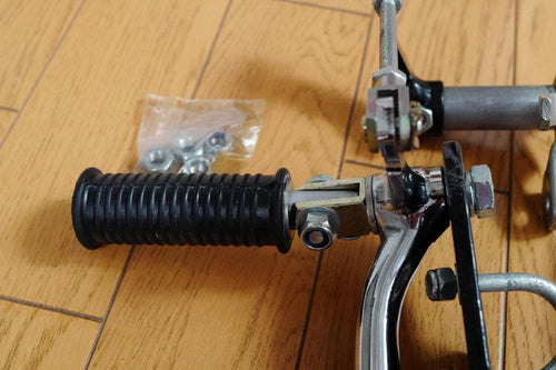 Steps Pedals Sr400