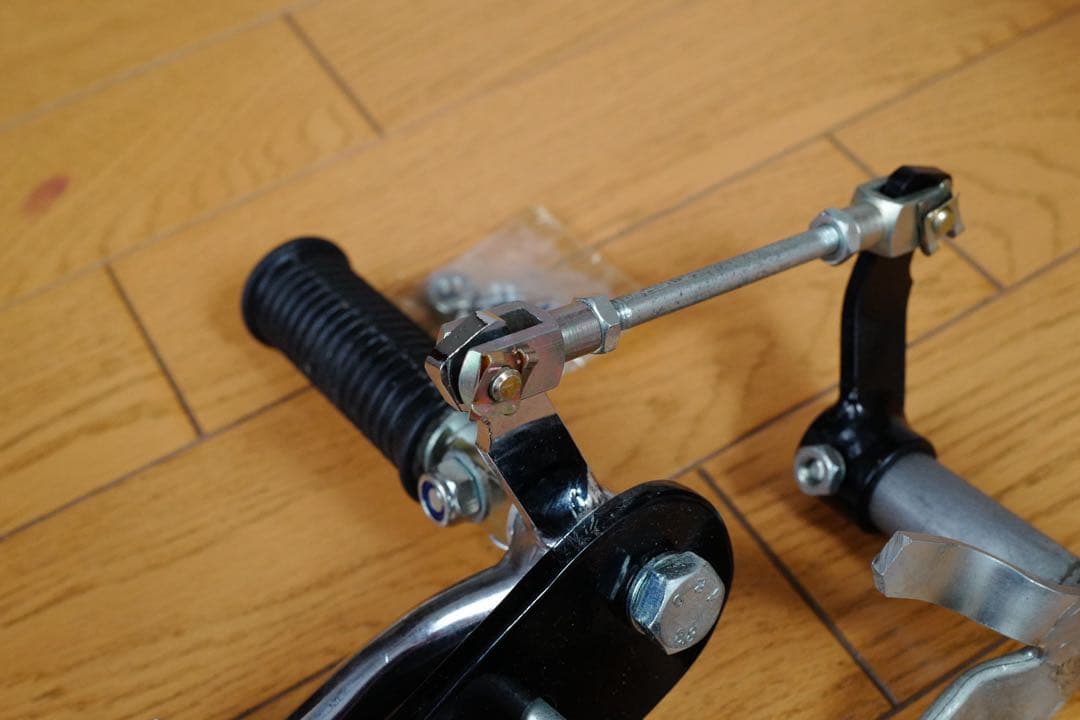 Steps Pedals Sr400