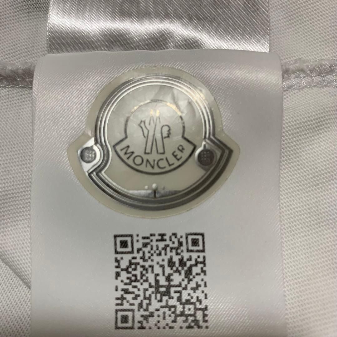 Moncler T -Shirt M 4S219