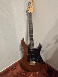 Yamaha Electric Guitars Pacifica 112V