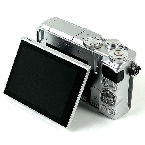 Nikon Mirrorless Interchangeable Lips 1 J5