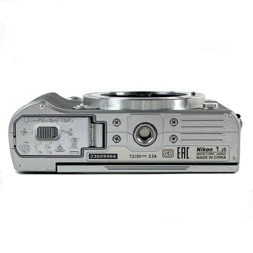 Nikon Mirrorless Interchangeable Lips 1 J5