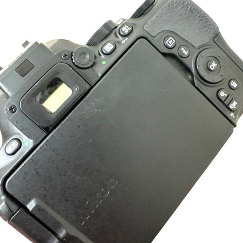 Nikon Digital Slrs D5600 Af-P18-55Vr 8257