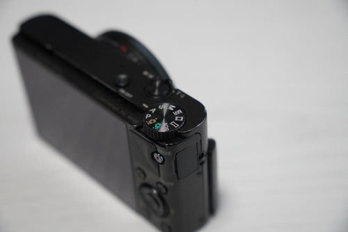 Sony Compact Digital Cameras Dsc-Rx100