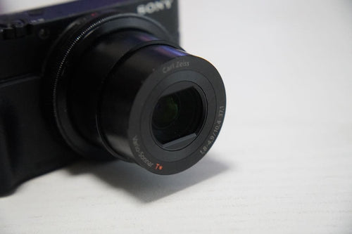 Sony Compact Digital Cameras Dsc-Rx100