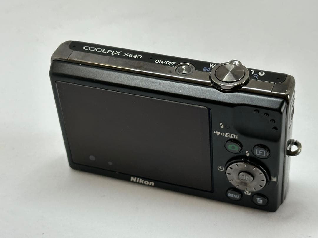 Compact Digital Camera Nikon Coolpix S640
