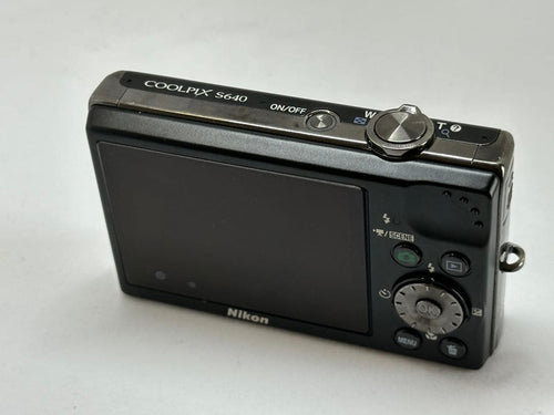 Compact Digital Camera Nikon Coolpix S640