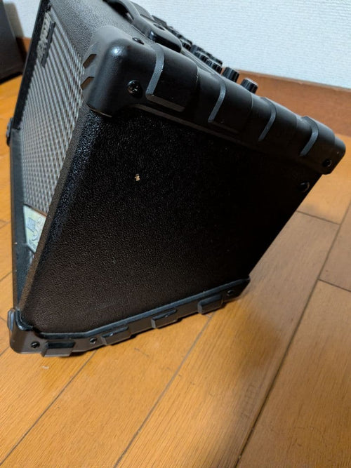 Roland Guitar Amplifiers Cube Street
