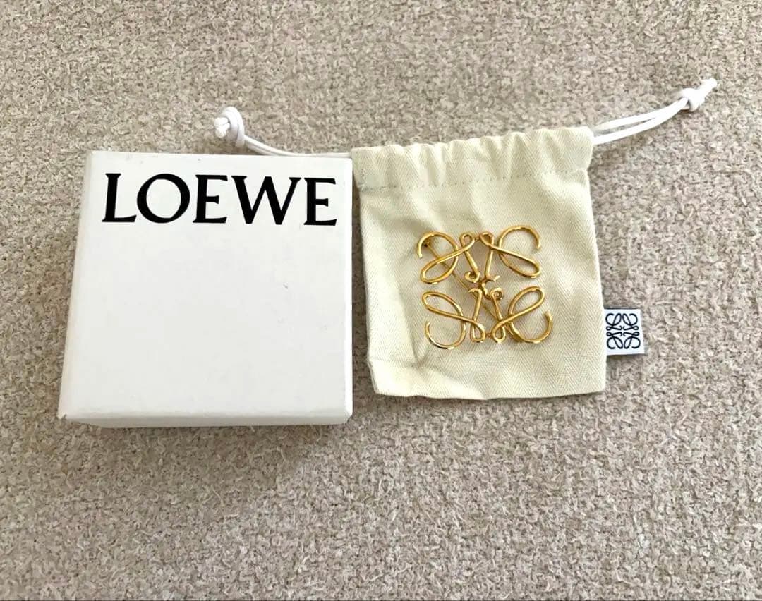 Loewe Brooches Corsages
