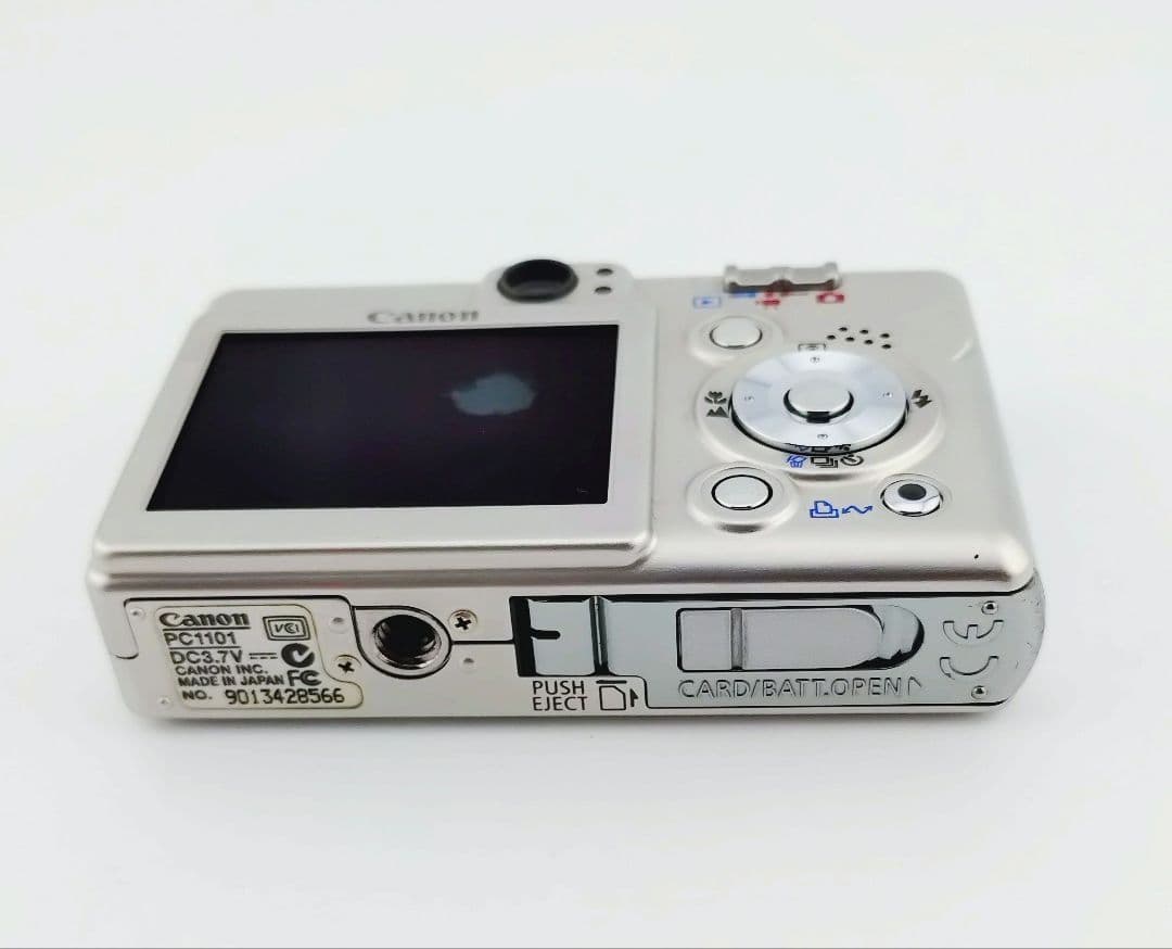 Canon Compact Digital Camera Ixy 50 4.0