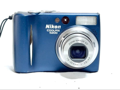Nikon Compact Digital Camera Coolpix 5200