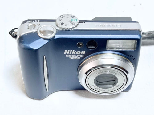 Nikon Compact Digital Camera Coolpix 5200