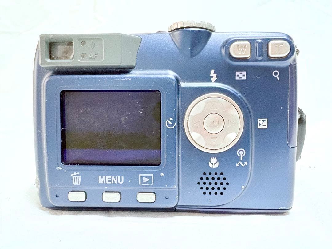Nikon Compact Digital Camera Coolpix 5200