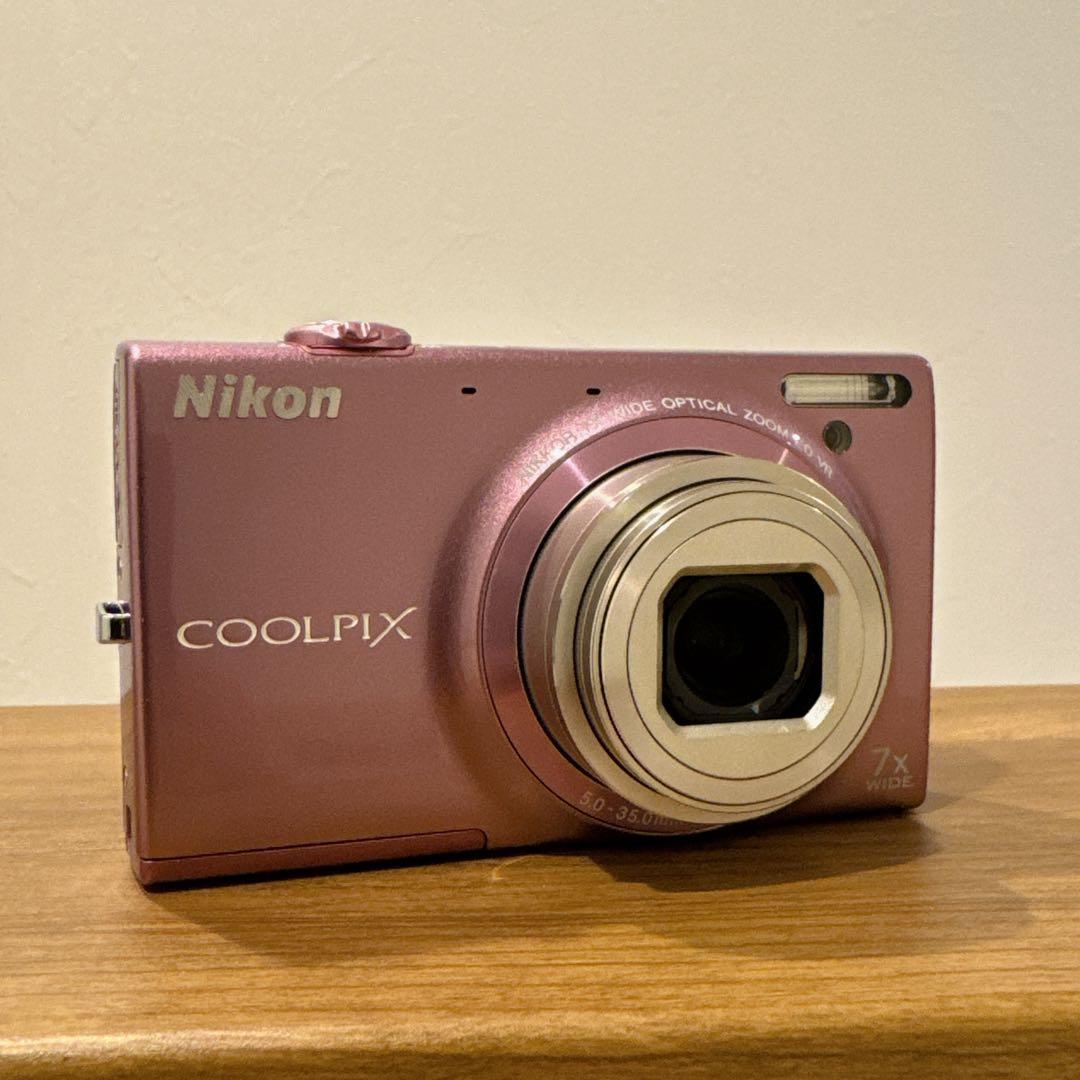 Nikon Compact Digital Cameras Coolpix S6100