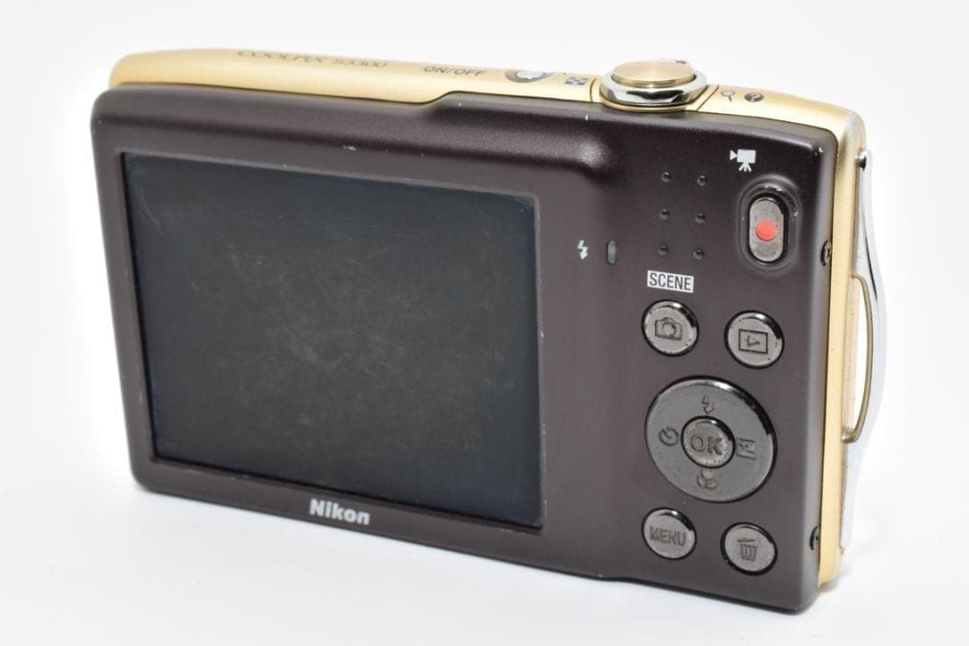 Nikon Compact Digital Cameras Coolpix S3300 887