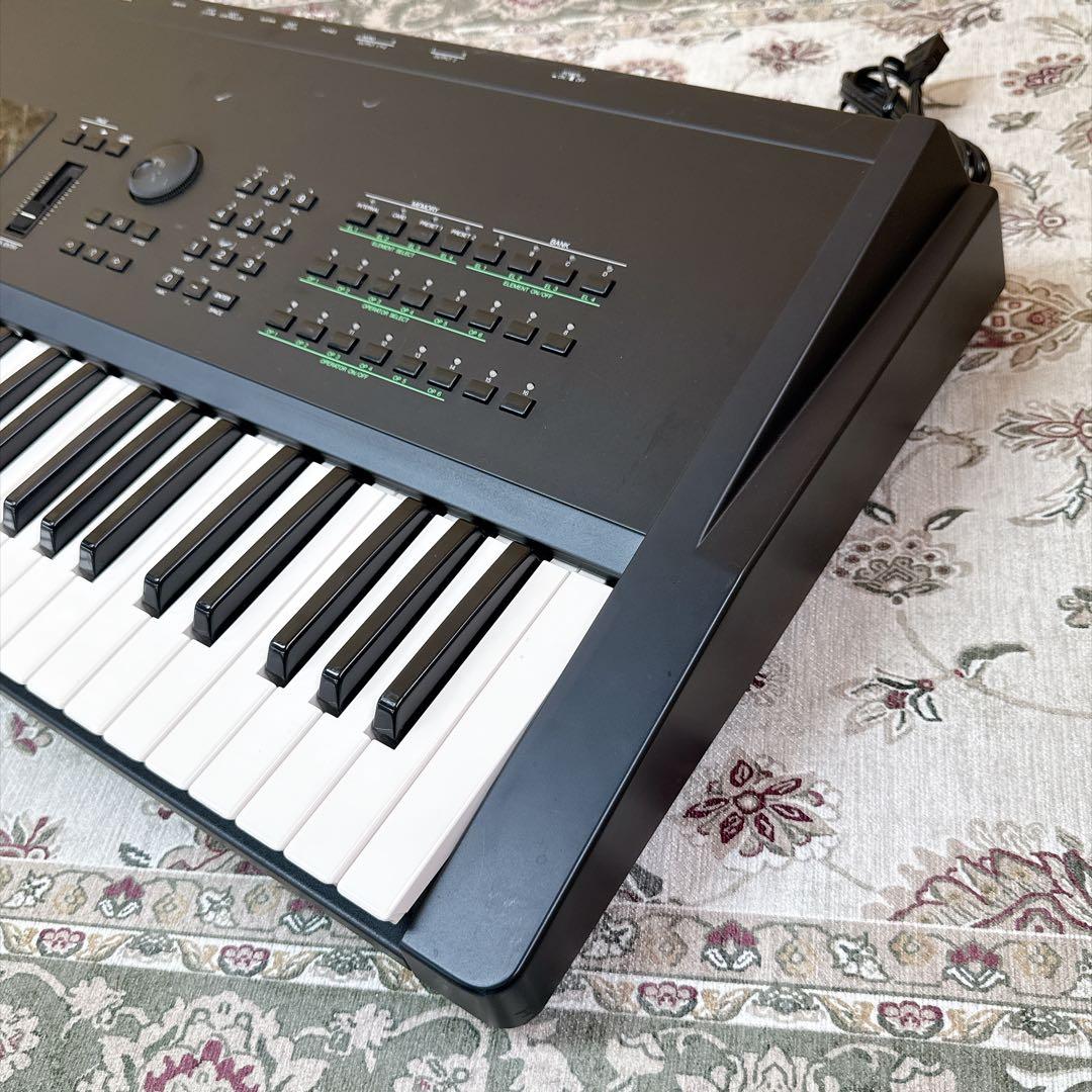Other Yamaha Sy77 30