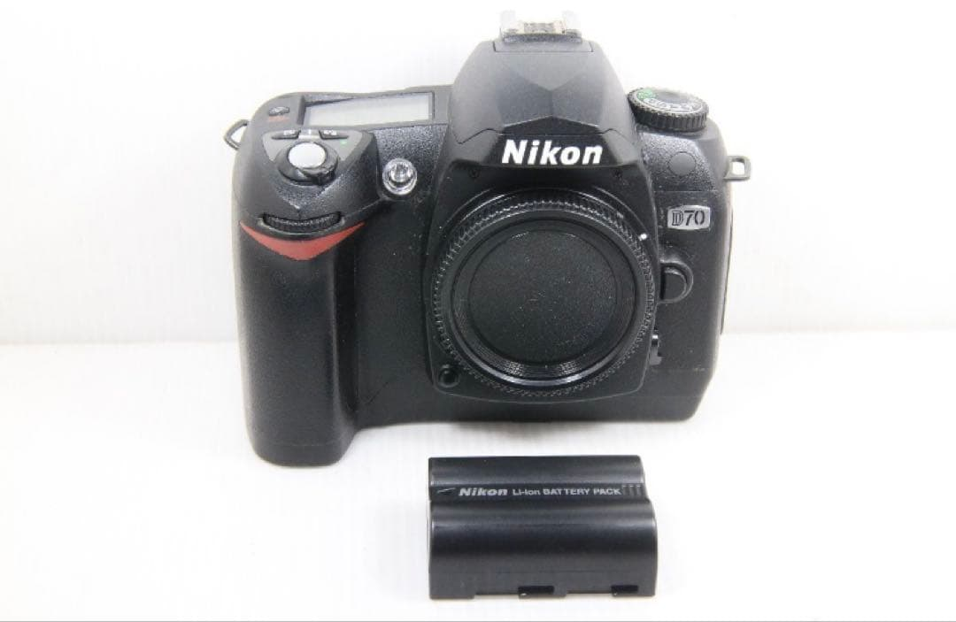 Nikon Digital Slr D70 #225