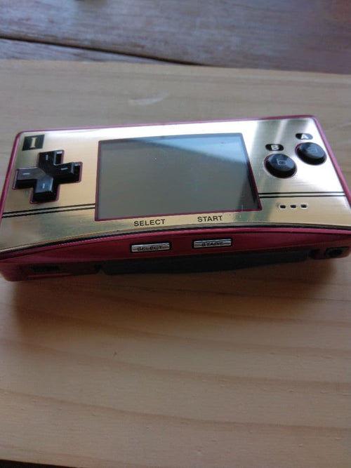 Consoles (Game Boy Advance Micro) 20