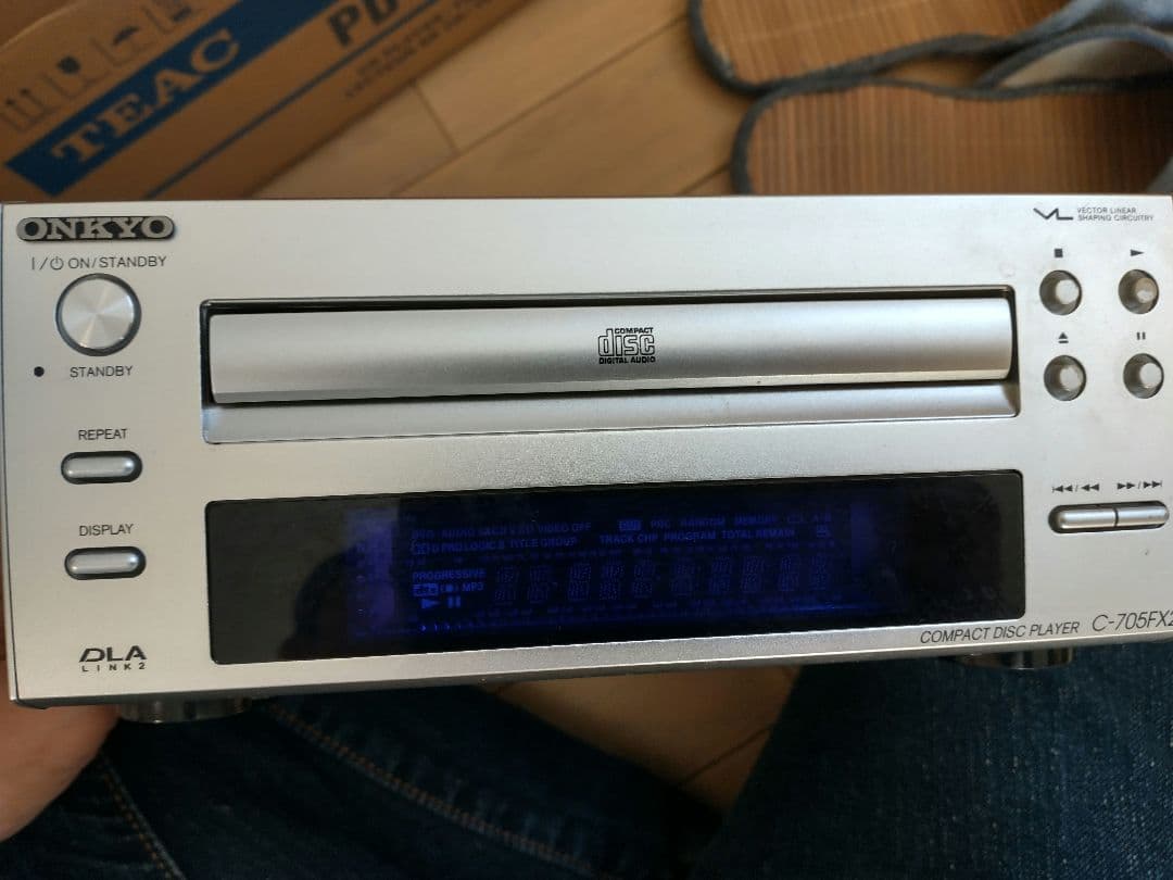 Onkyo Cd Sacd Player C-705Fx2 Intec205