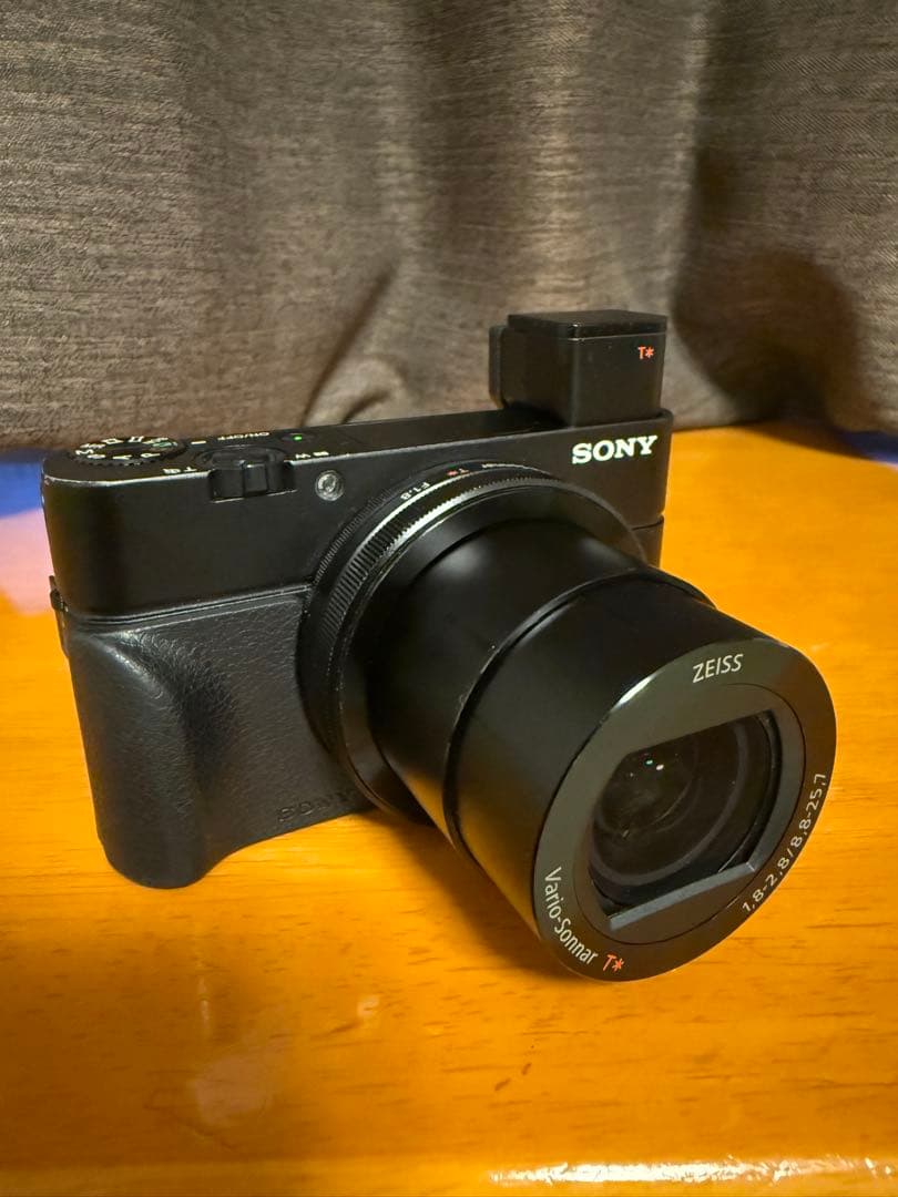 Zeiss Compact Digital Cameras Sony Dsc-Rx100M3