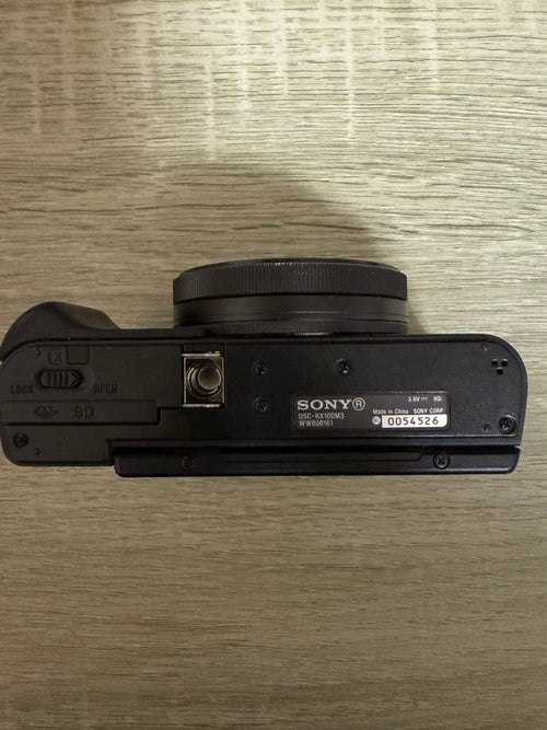 Zeiss Compact Digital Cameras Sony Dsc-Rx100M3