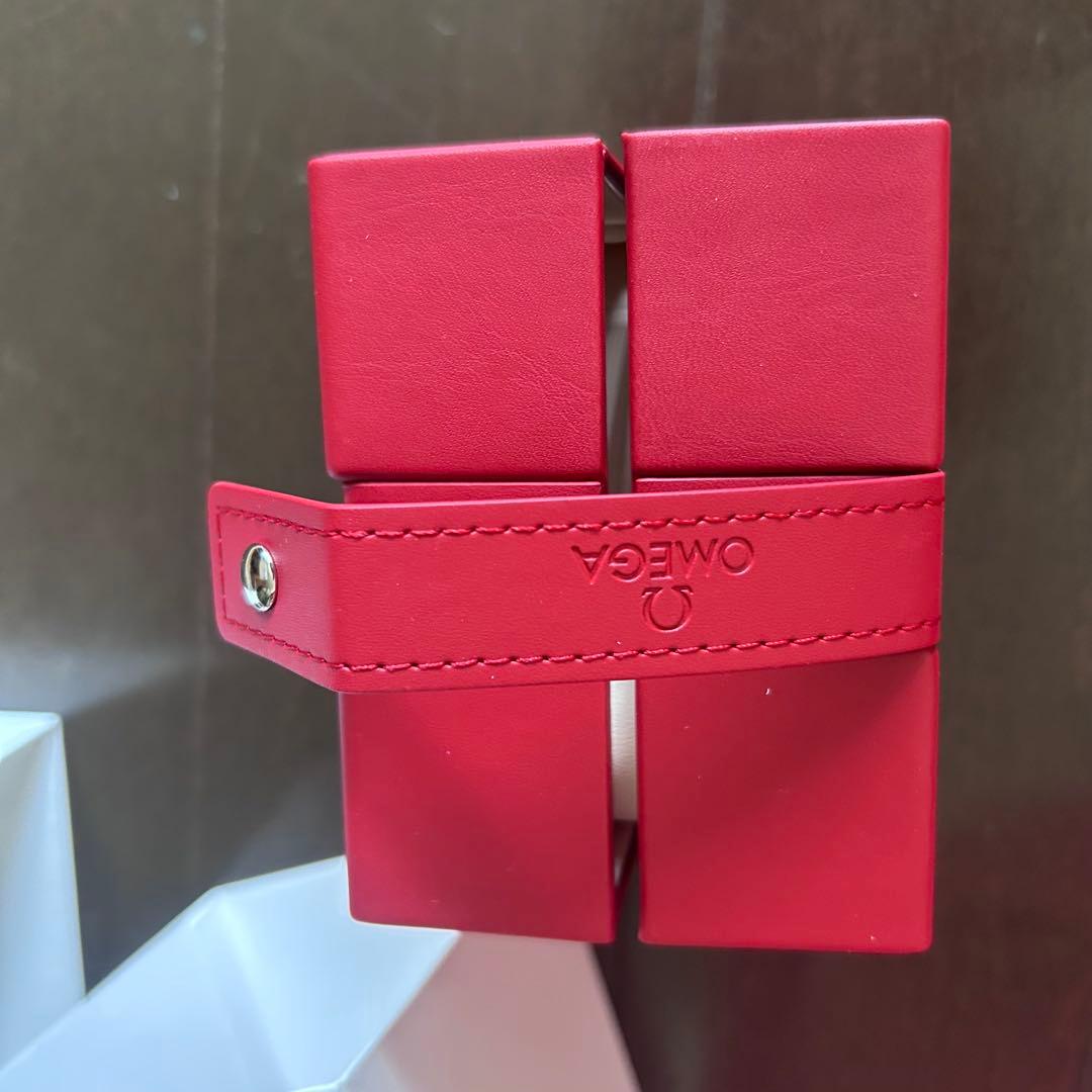 Omega Shopping Bags