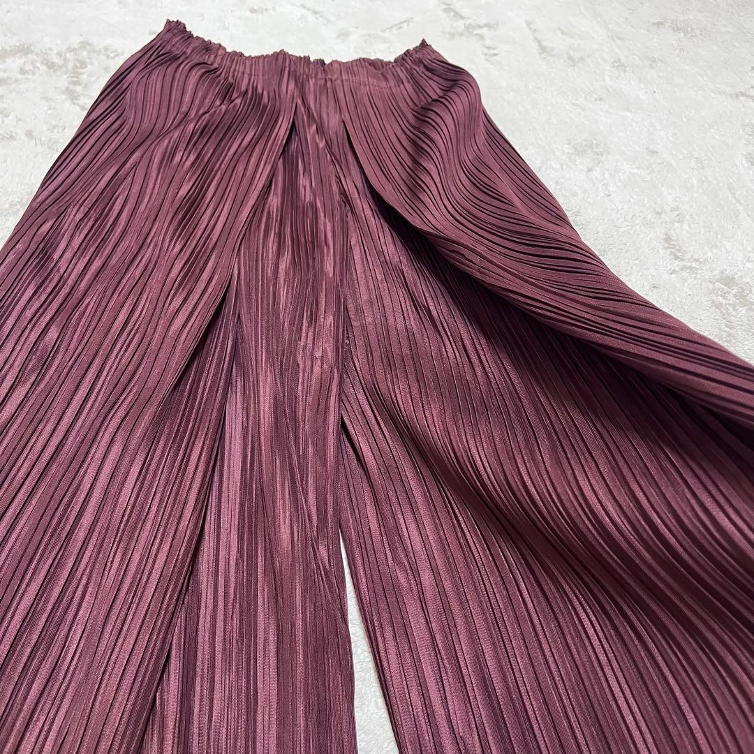 Pleats Please Wide-Leg Pants Loose-Fitting