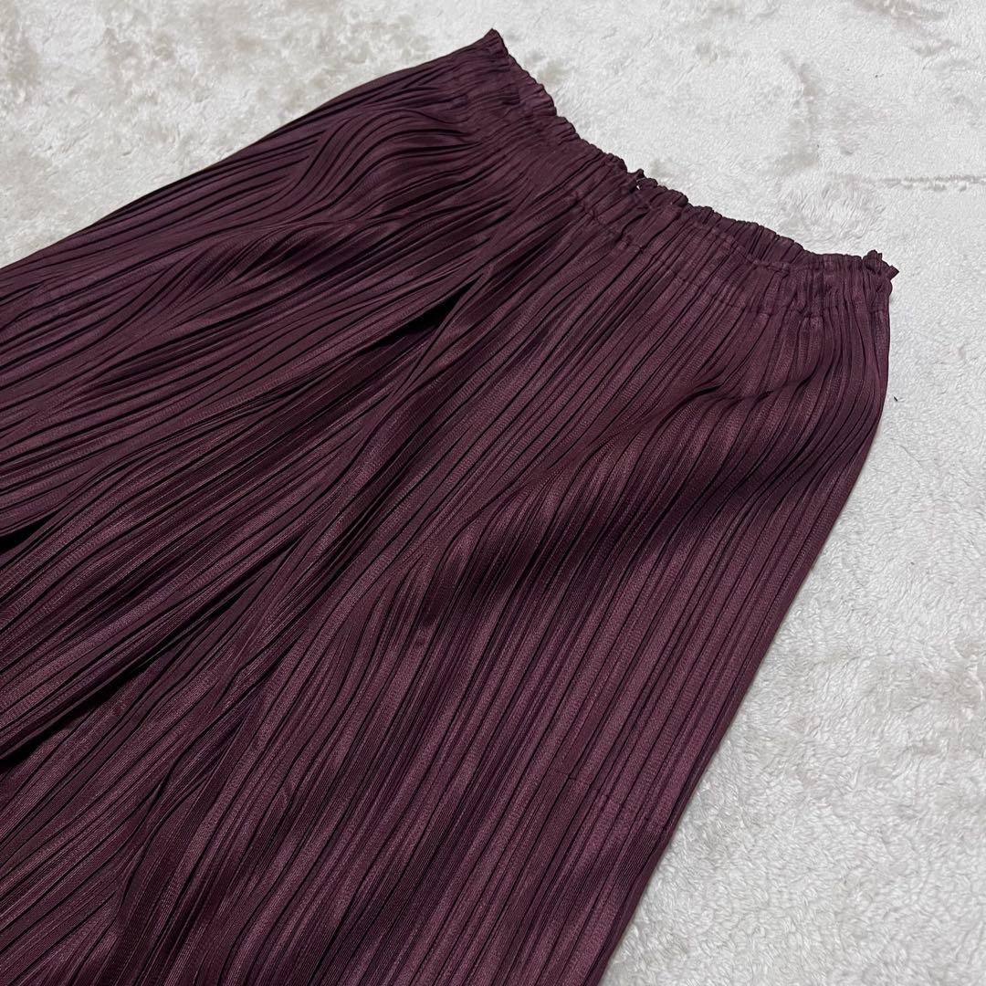 Pleats Please Wide-Leg Pants Loose-Fitting