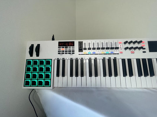 Midi Keyboard Pad M-Audio Code61 61