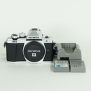 Olympus Mirrorless Interchangeable Lips 9,030 Om-D E-M10 Mark Ii
